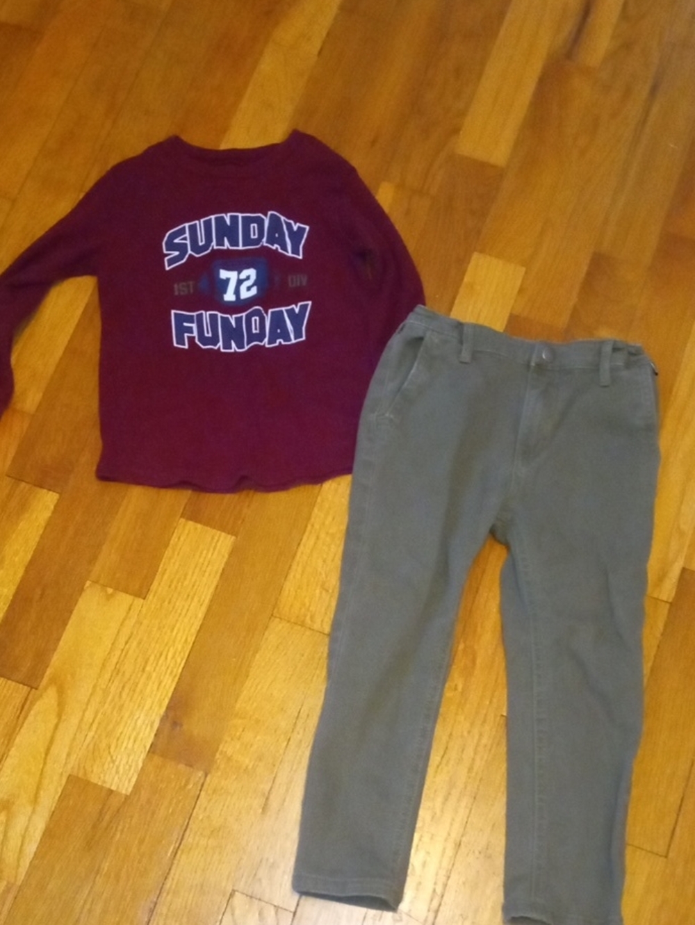 boys 4 dark green jeans and burgundy thermal